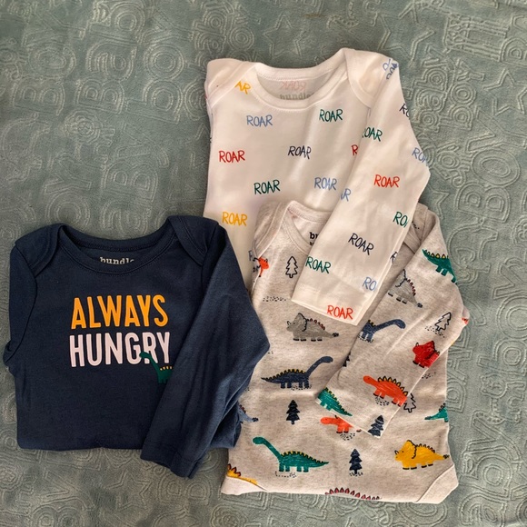 3 long sleeve boy onesies - Picture 1 of 4